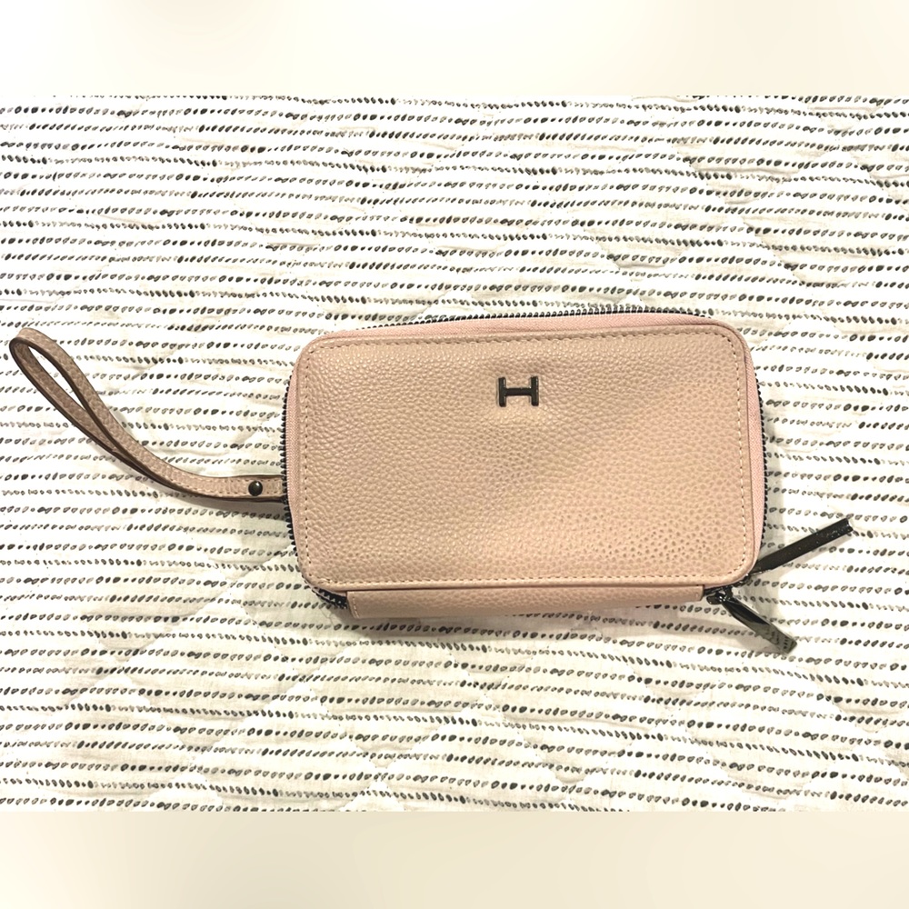 Halston Pale Pink leather wallet 7 x 4.5 in